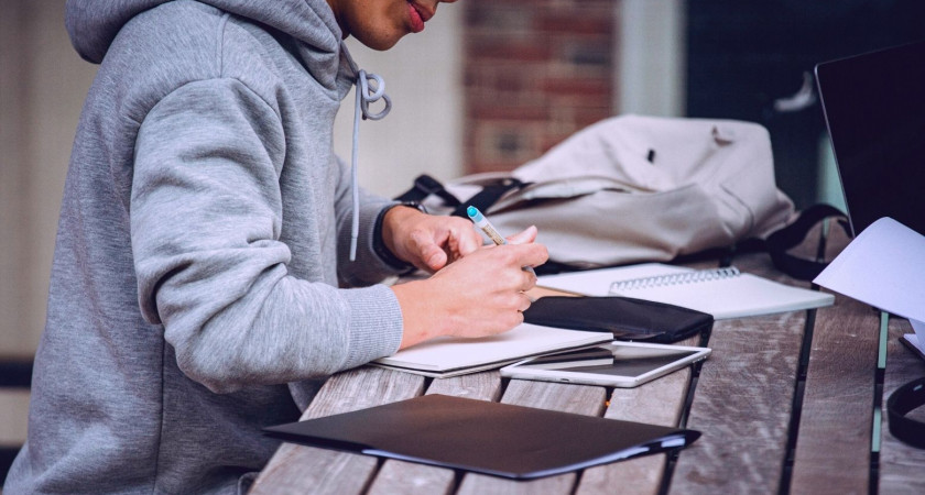 Best Websites to Find Jobs in Poland as a Foreigner or Student