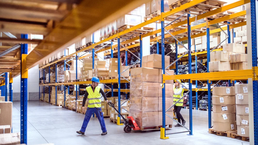 Finding Factory and Warehouse Jobs in Poland Without Knowing the Language